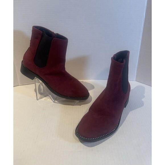 BeBe Women's Burgundy Bootie Ankle Boots Size 6.5 1/2 Zipper Faux Suede - Picture 2 of 10